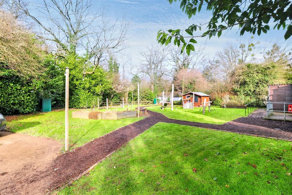 Property photo 2 of 11 Img_8767.Jpg