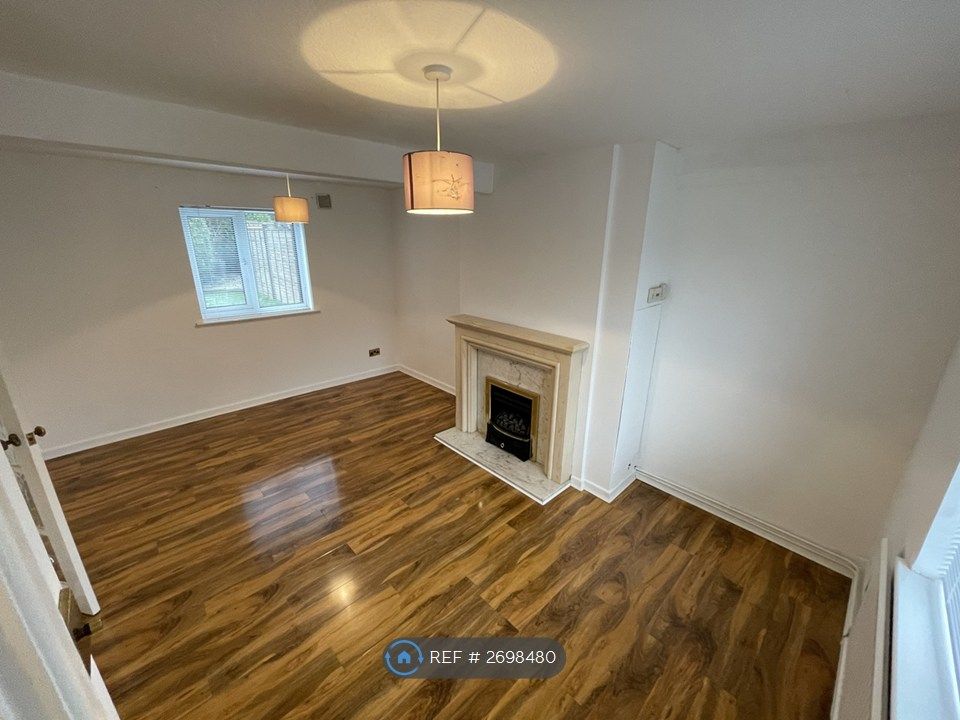 Property photo 3 of 22