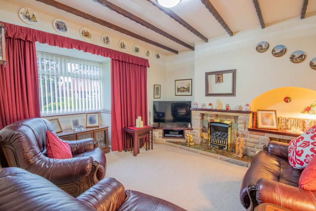 Property photo 2 of 20 Bracken-7