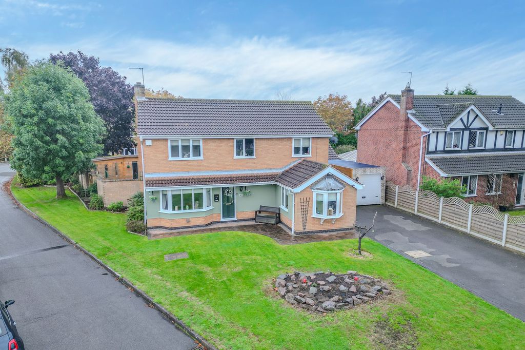 Property photo 1 of 24