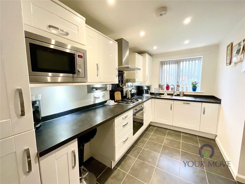 Property photo 3 of 12 Picture No. 12