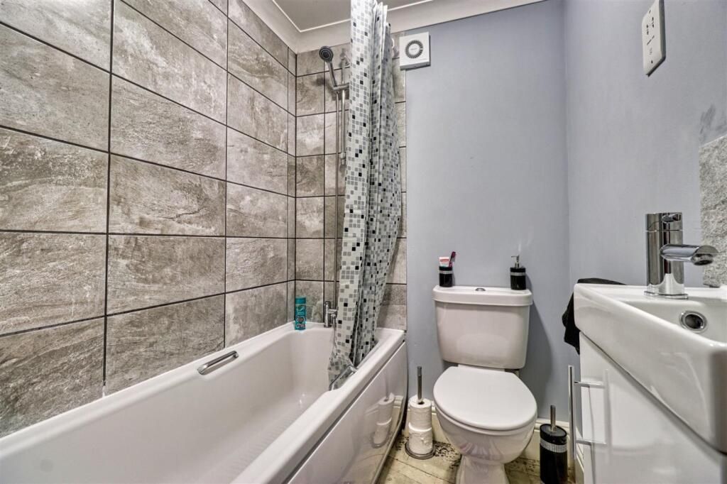 Property photo 3 of 4 Gallery