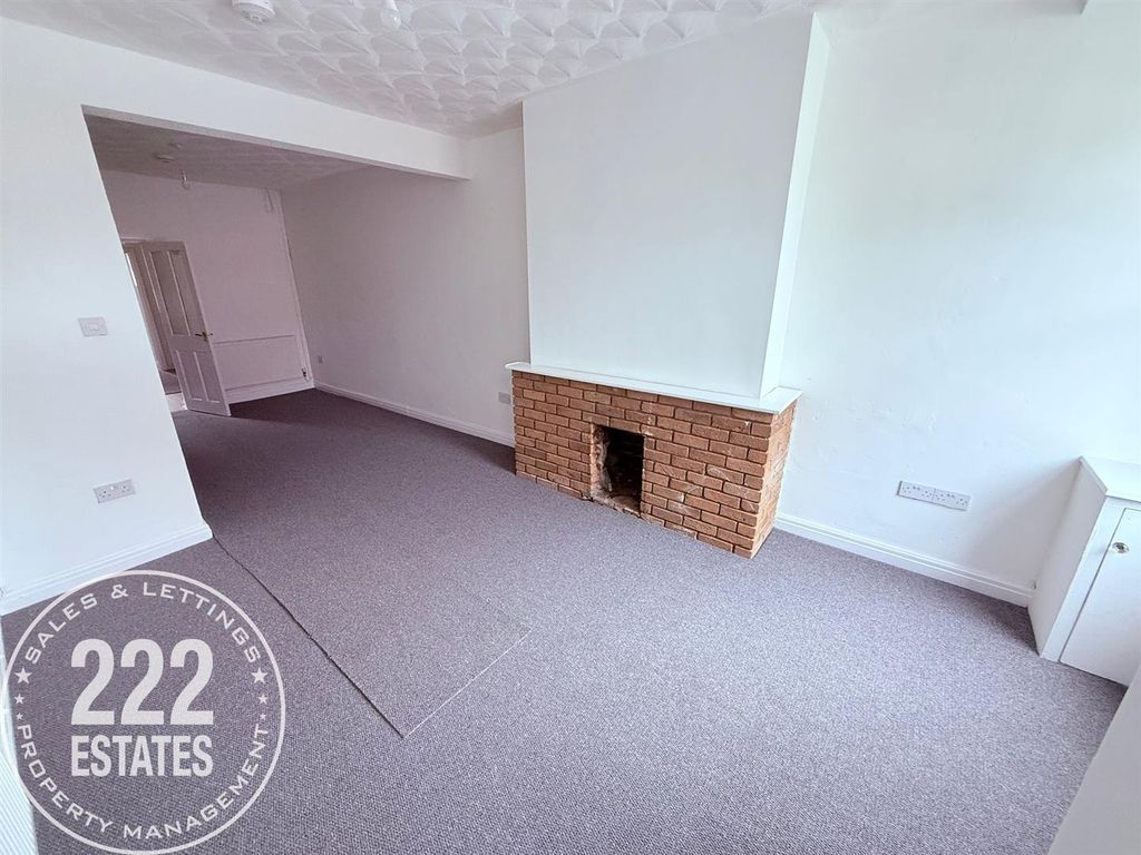 Property photo 2 of 11 Photo-2026-04-28-11-43-38 (8).Jpg