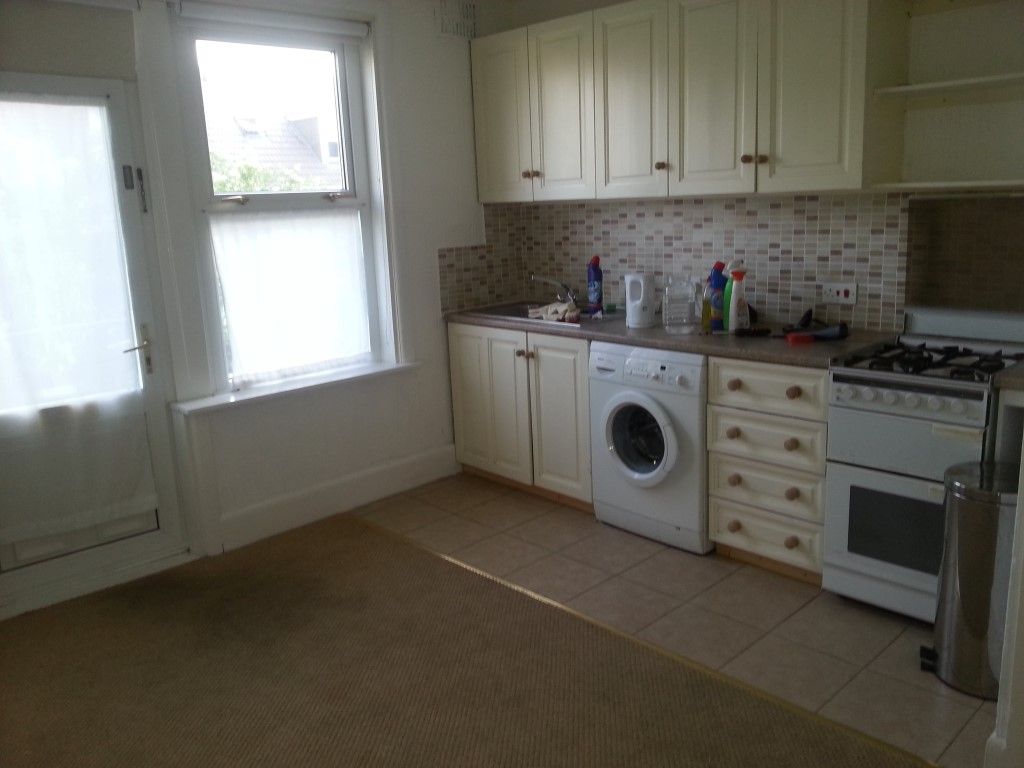 Property photo 1 of 4