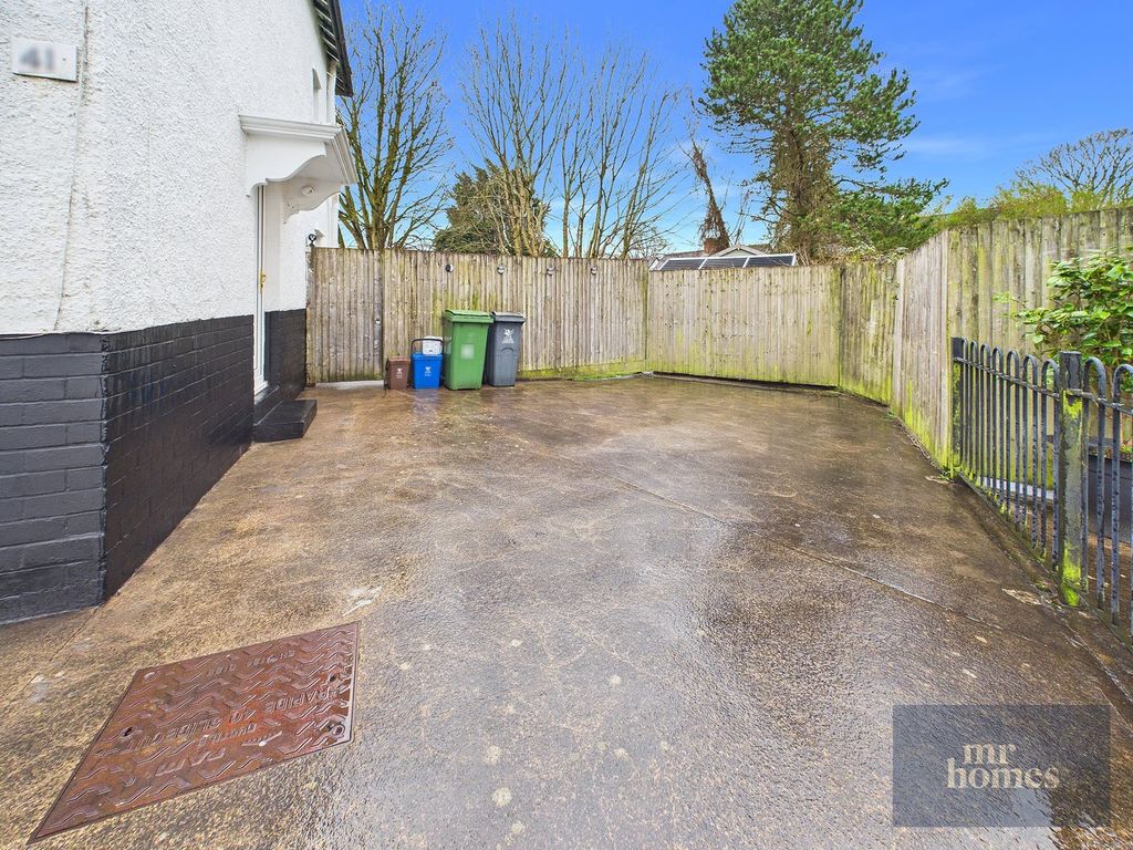 Property photo 2 of 30