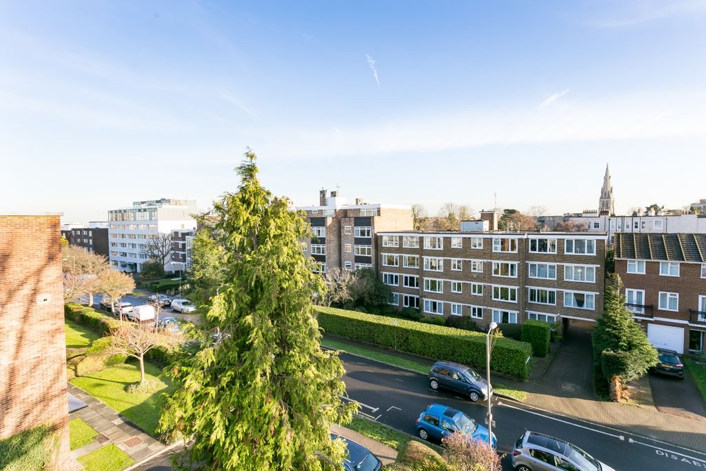 Property photo 3 of 13 2