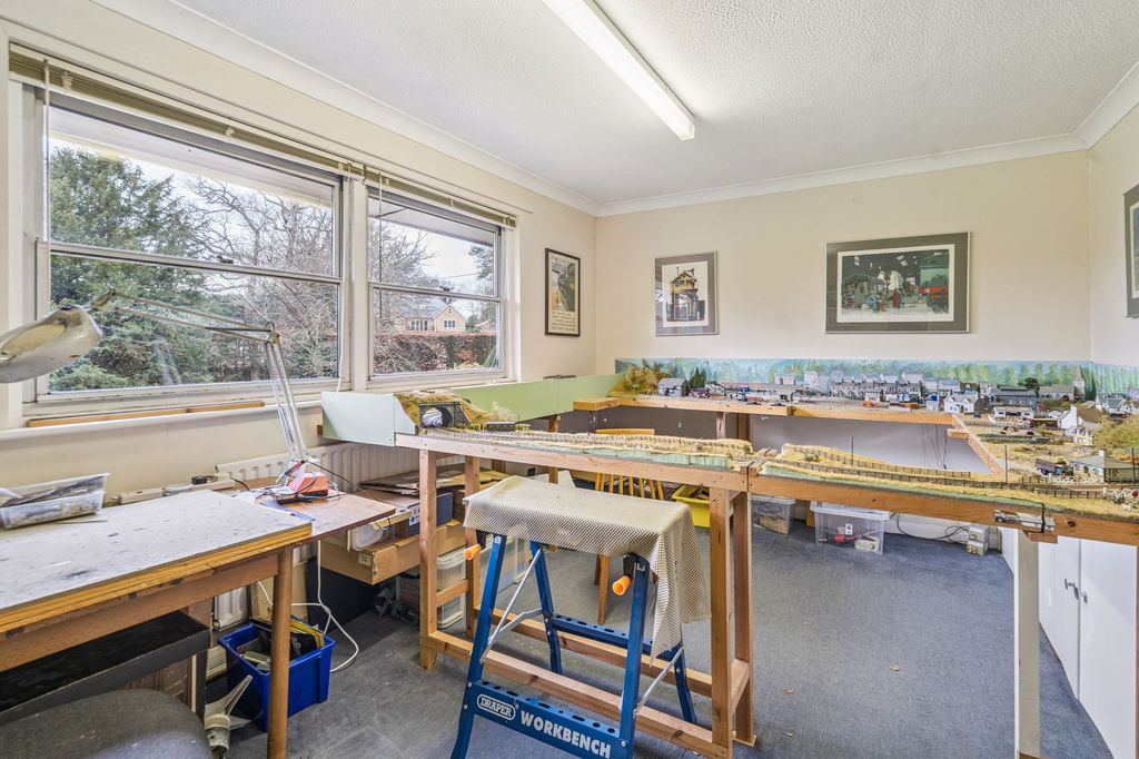 Additional image 22 of 6 bed detached house for saleTemplewood Lane, Farnham Common SL2