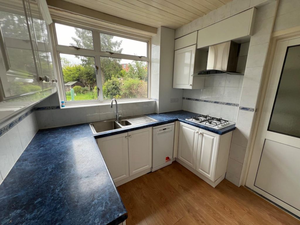Property photo 1 of 10 Tempimageg35D67.Jpg