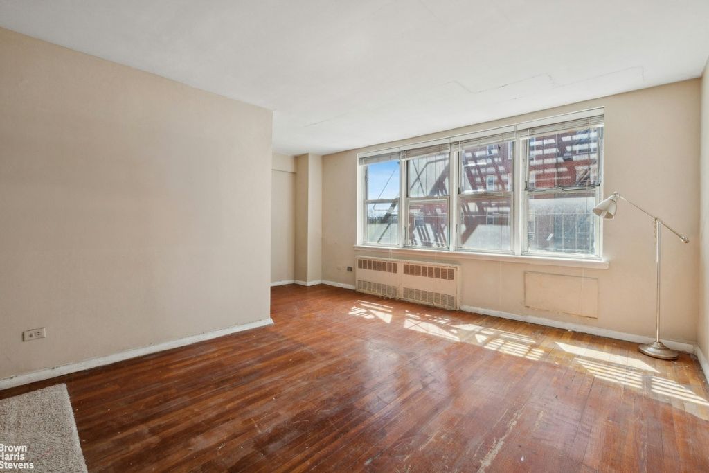 Property photo 3 of 6 <Alttext/>