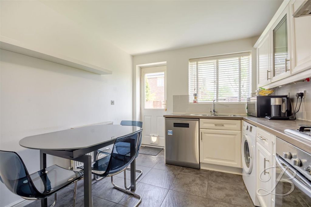 Property photo 3 of 37 Ccltd-2.Jpg