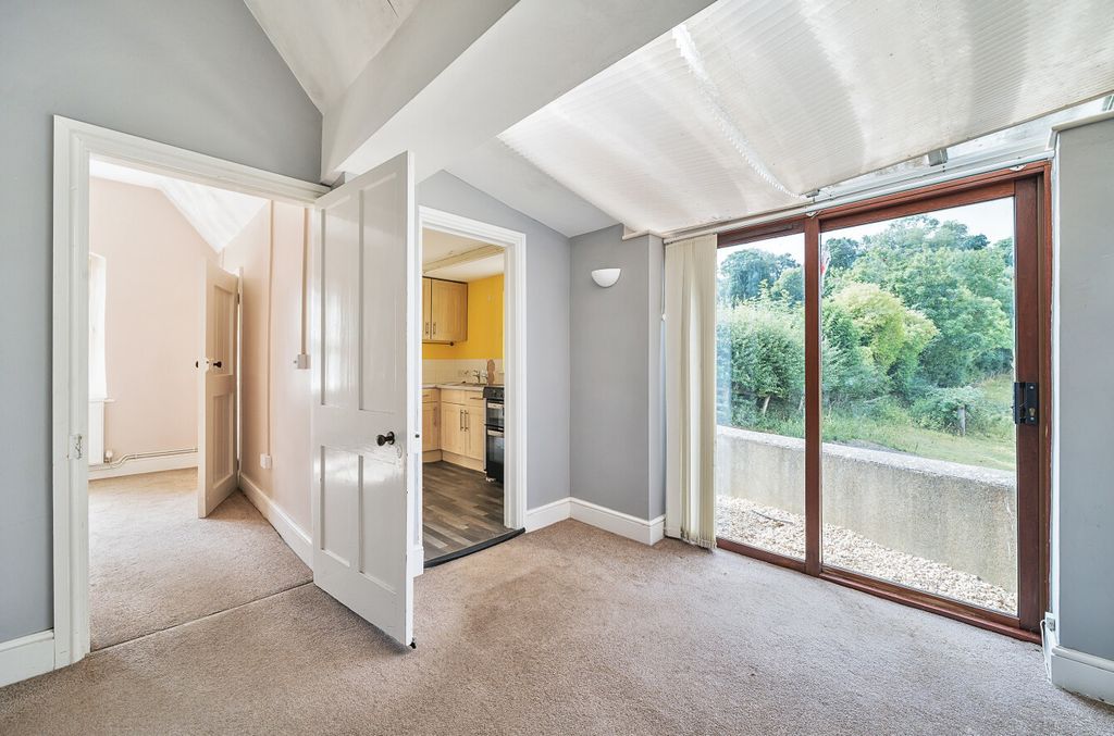 Property photo 3 of 20 1327313-11-687A1A...