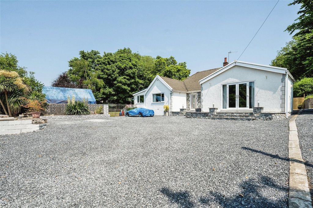 Property photo 2 of 23 Picture No. 06