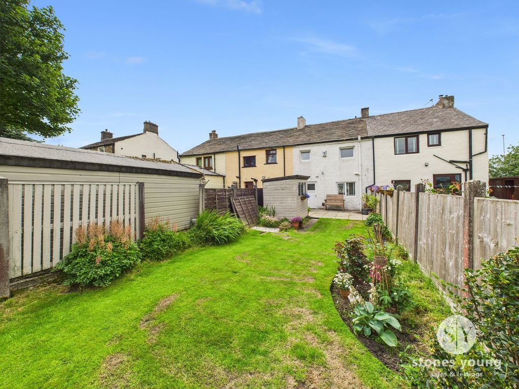 Property photo 2 of 16