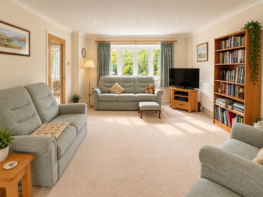 Property photo 3 of 12 Sitting Room.Jpg