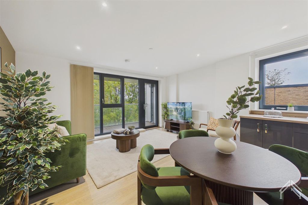 Property photo 2 of 11 2.Jpg