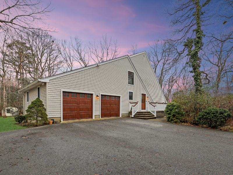 Property photo 1 of 52