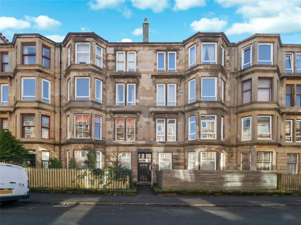 Property photo 1 of 14 External