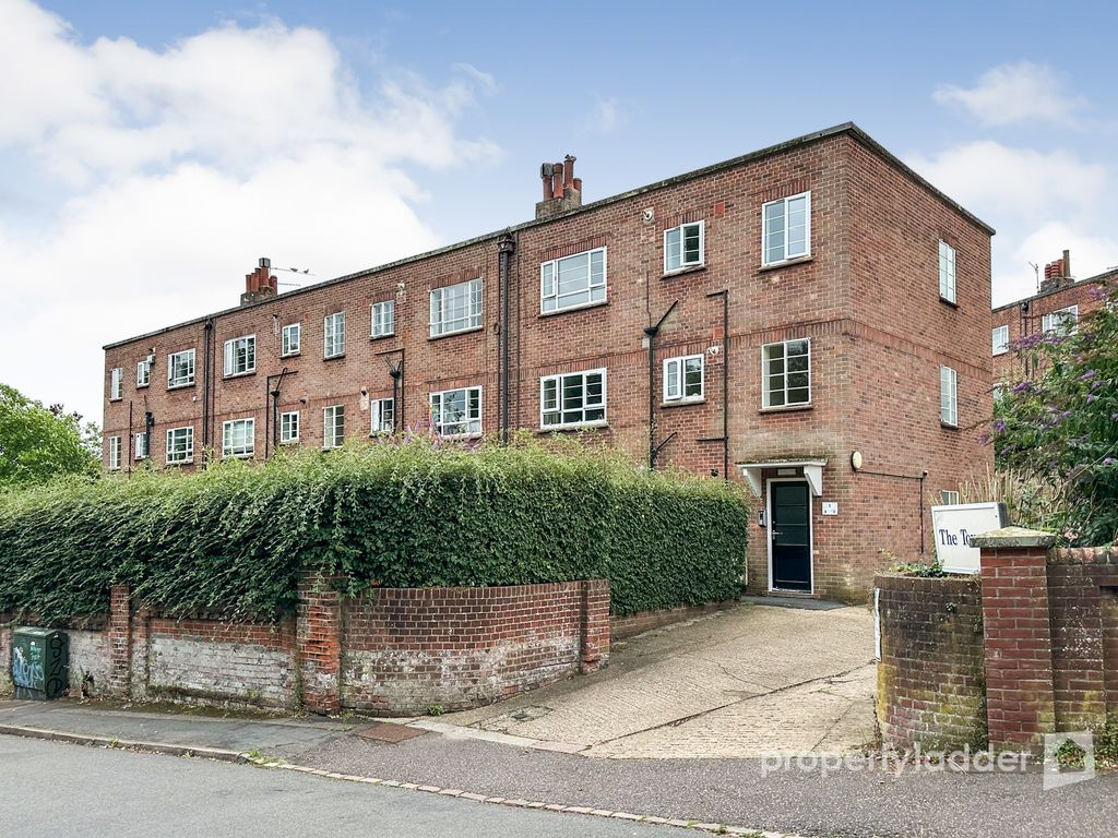 Property photo 1 of 13 Img_9776