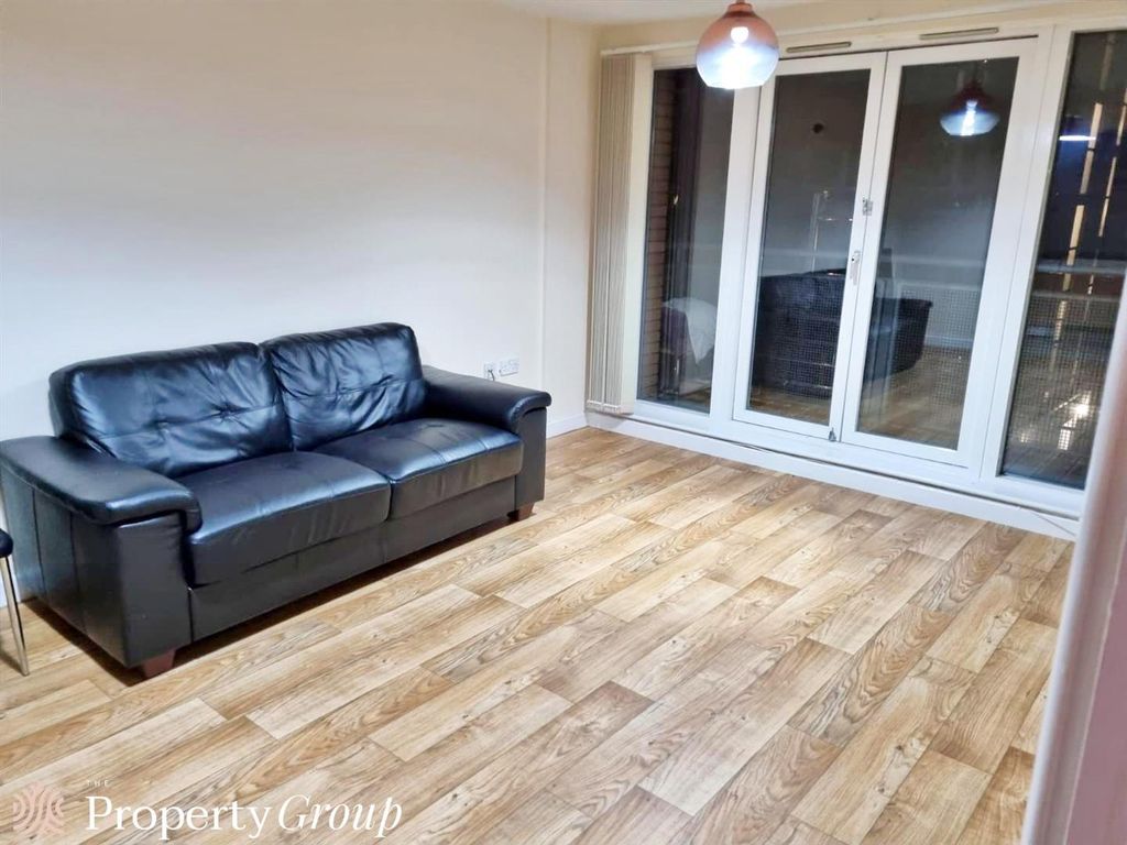 Property photo 3 of 8 _Yrdnyrro0Eh40Qziz1D-G.Jpg