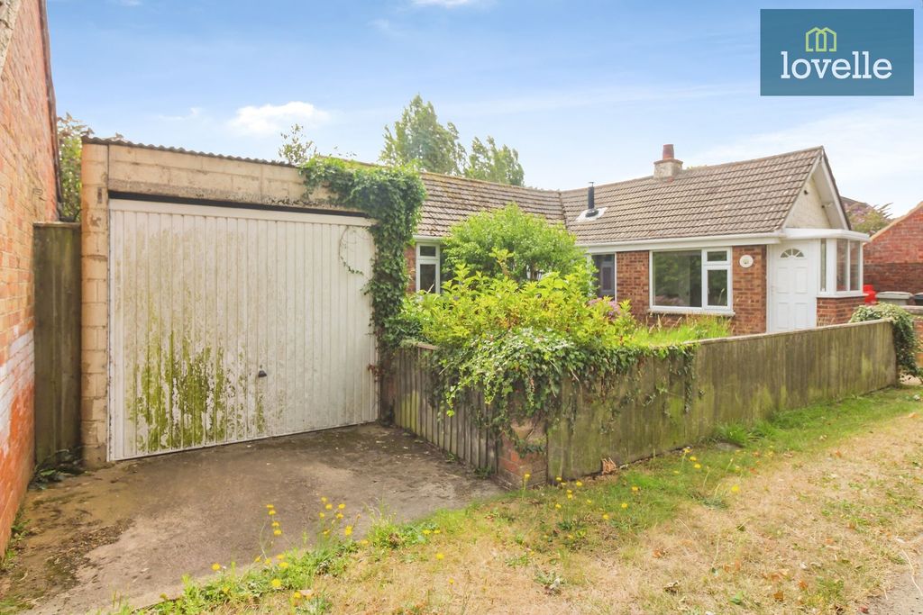 Property photo 3 of 15