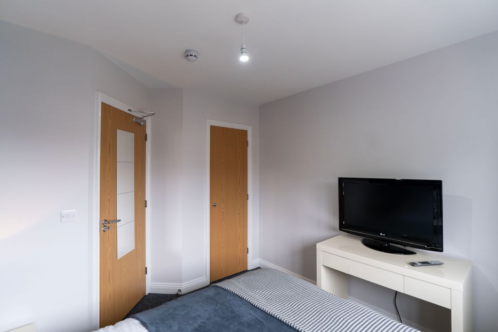 Property photo 3 of 5 Dsc00322