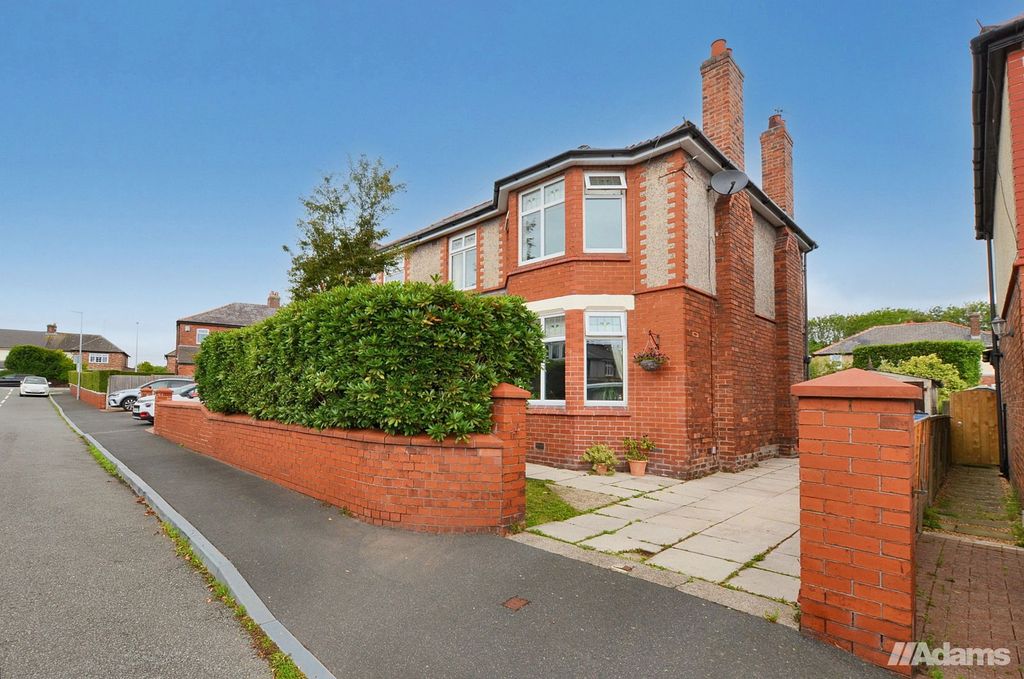Property photo 1 of 24