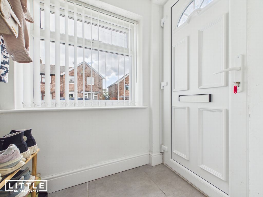 Property photo 2 of 19 Photo 1