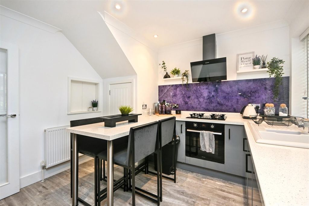 Property photo 3 of 19 Dsc_1889.Jpg