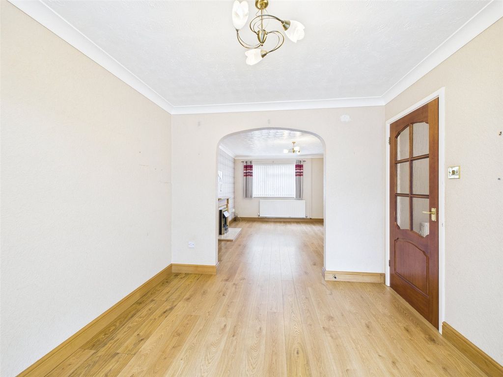 Property photo 3 of 14 Picture No. 03