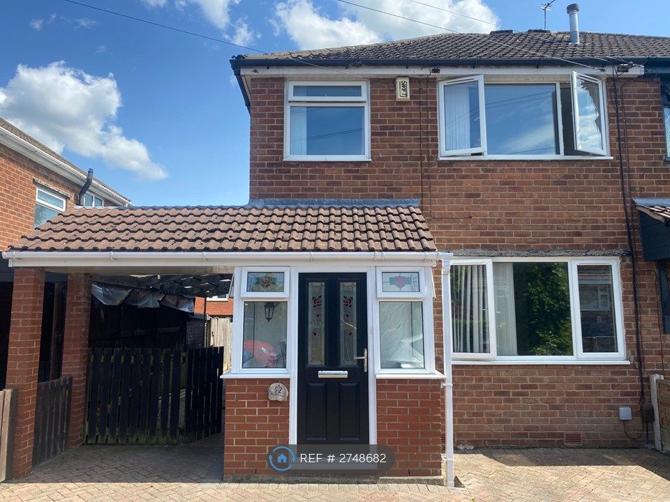 Property photo 3 of 13