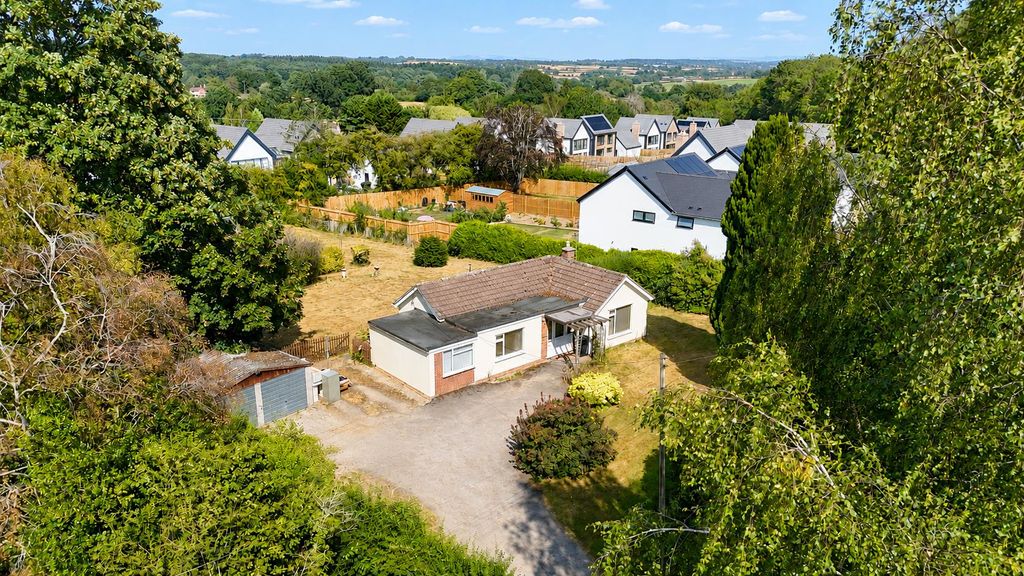 Property photo 1 of 27