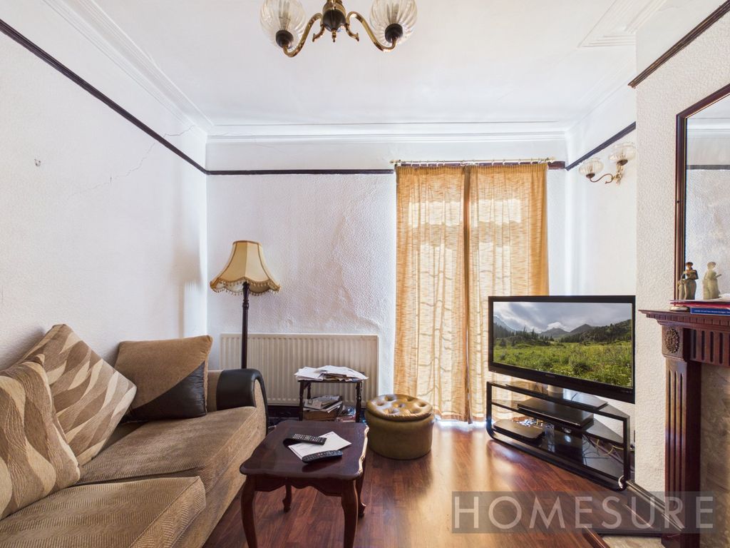 Property photo 3 of 27 Picture No. 08