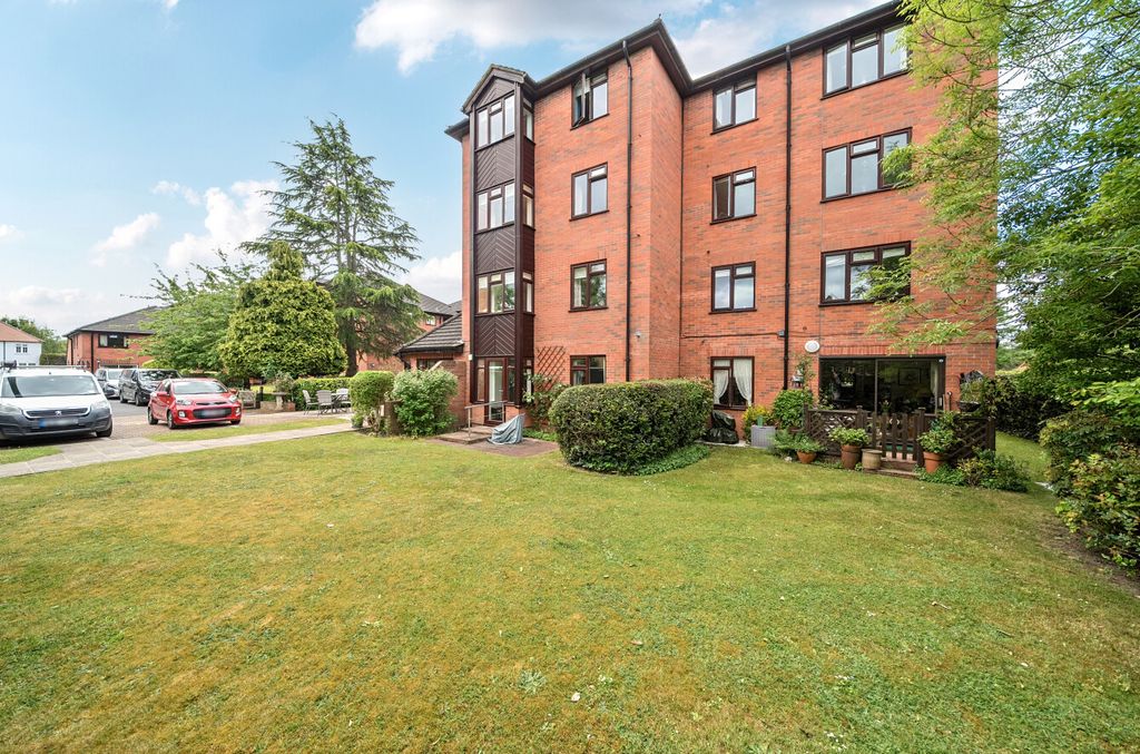 Property photo 1 of 14 1464196-17-6A0Ae7...