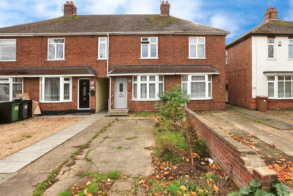 Property photo 1 of 9