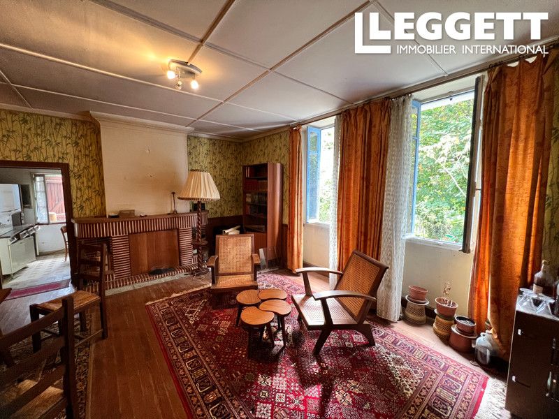 Property photo 3 of 10