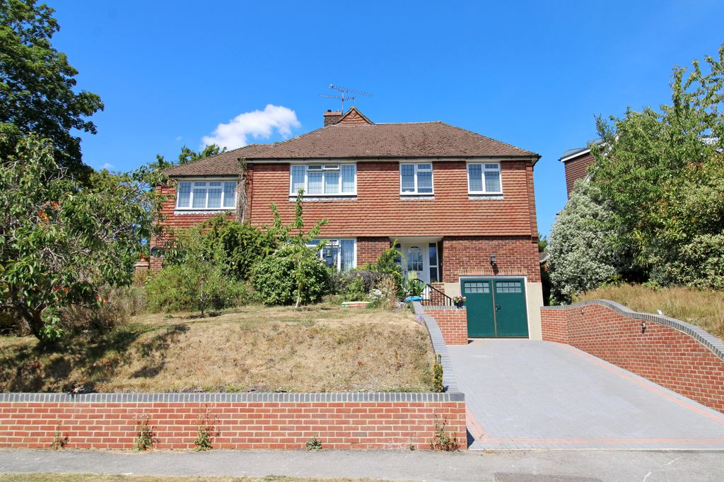 Property photo 1 of 13