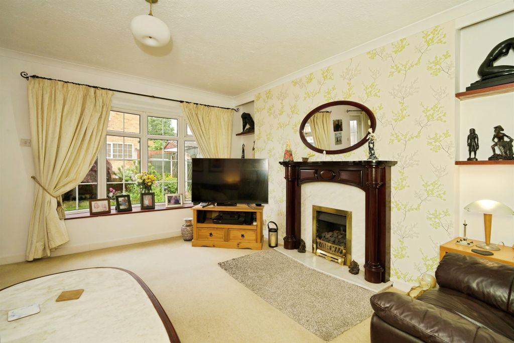 Property photo 3 of 17
