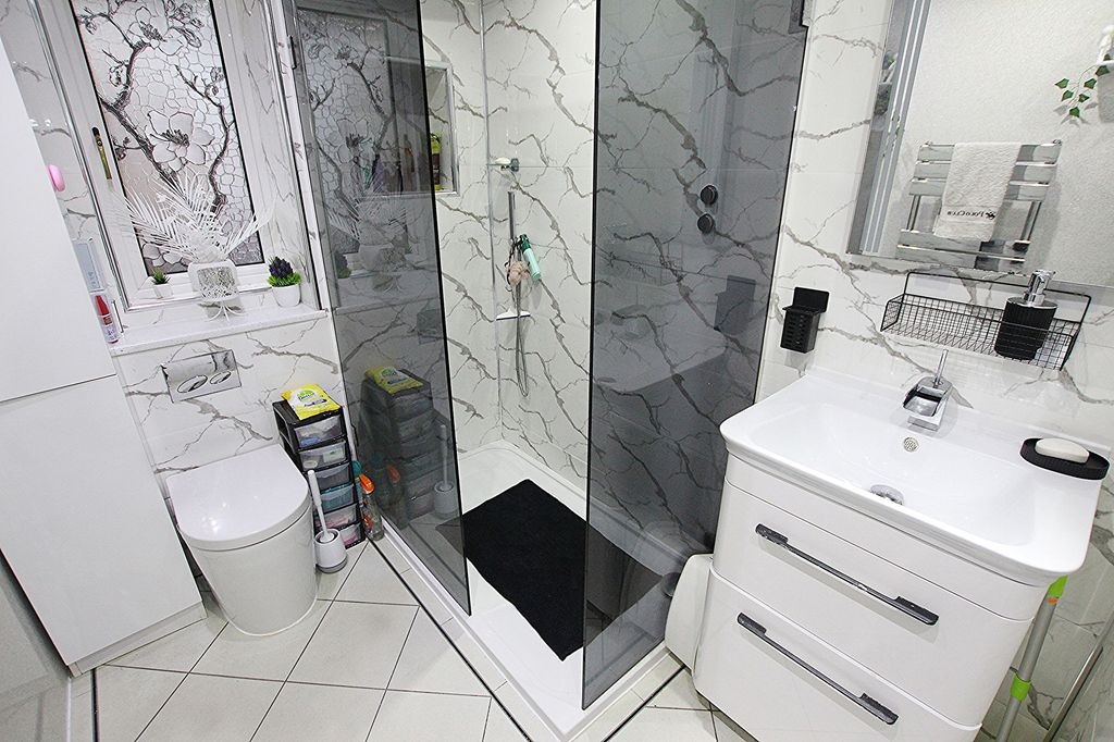 Property photo 3 of 13 Shower Room