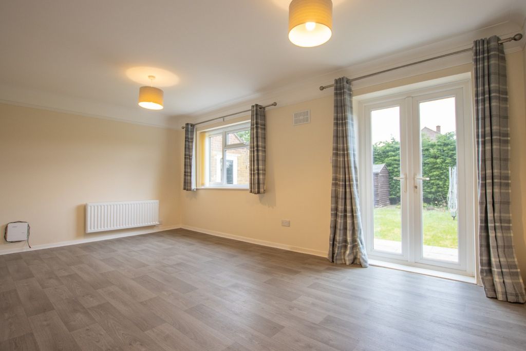 Property photo 3 of 14 5152214