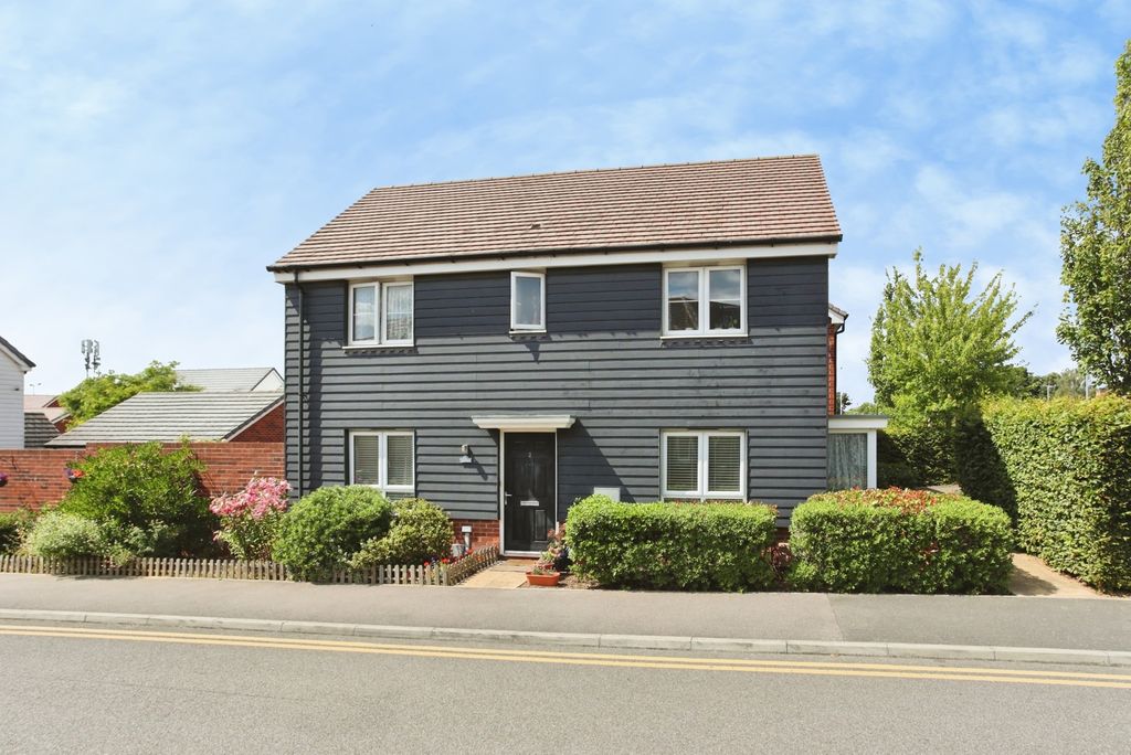 Property photo 1 of 17 Pbox-Img.Jpg