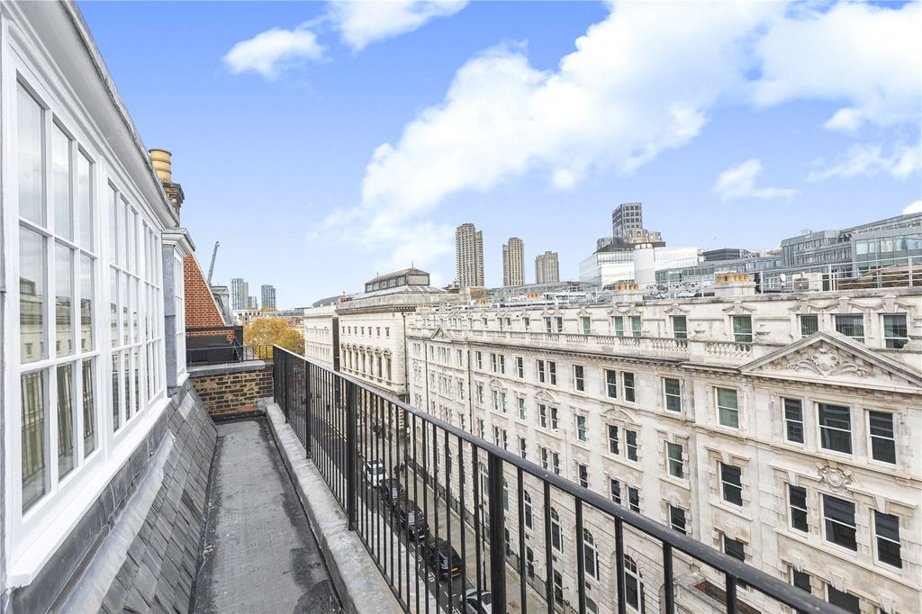 Property photo 3 of 12 Picture No. 03