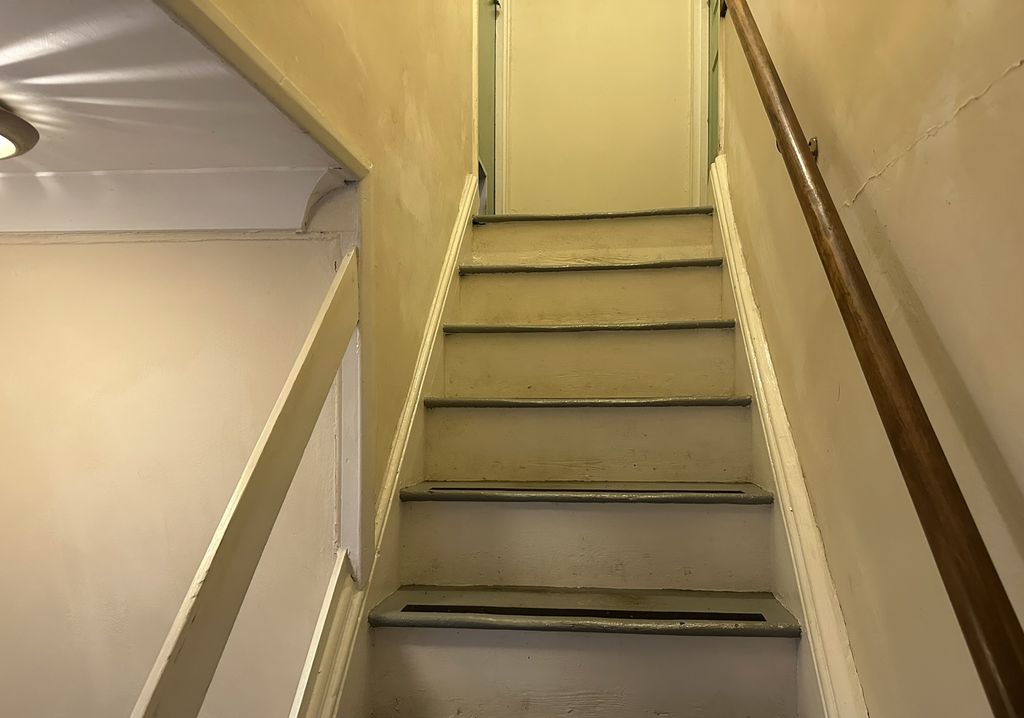 Property photo 3 of 8 Img_2094