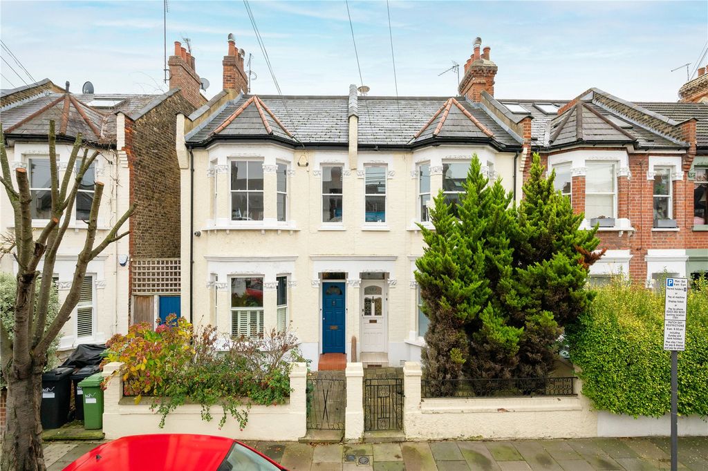 Property photo 2 of 36 Picture No. 67