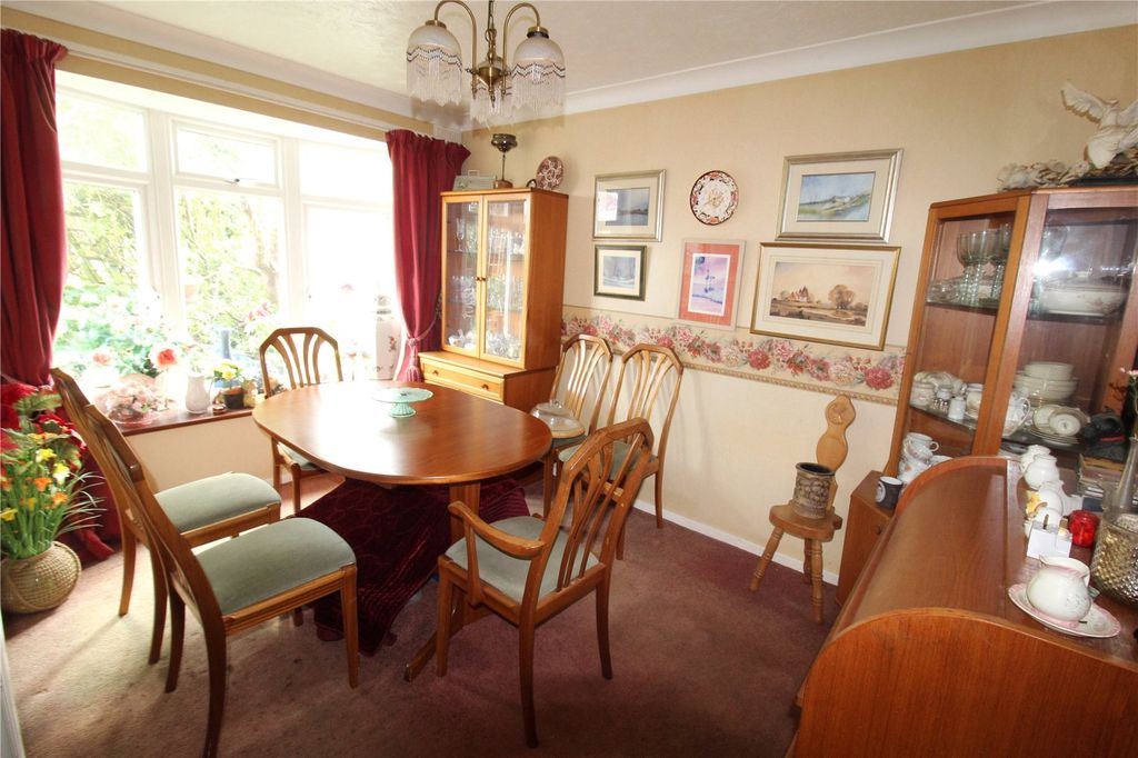 Property photo 2 of 12 Picture No. 02