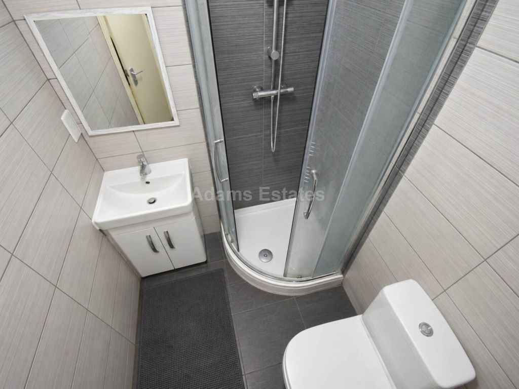 Property photo 3 of 3