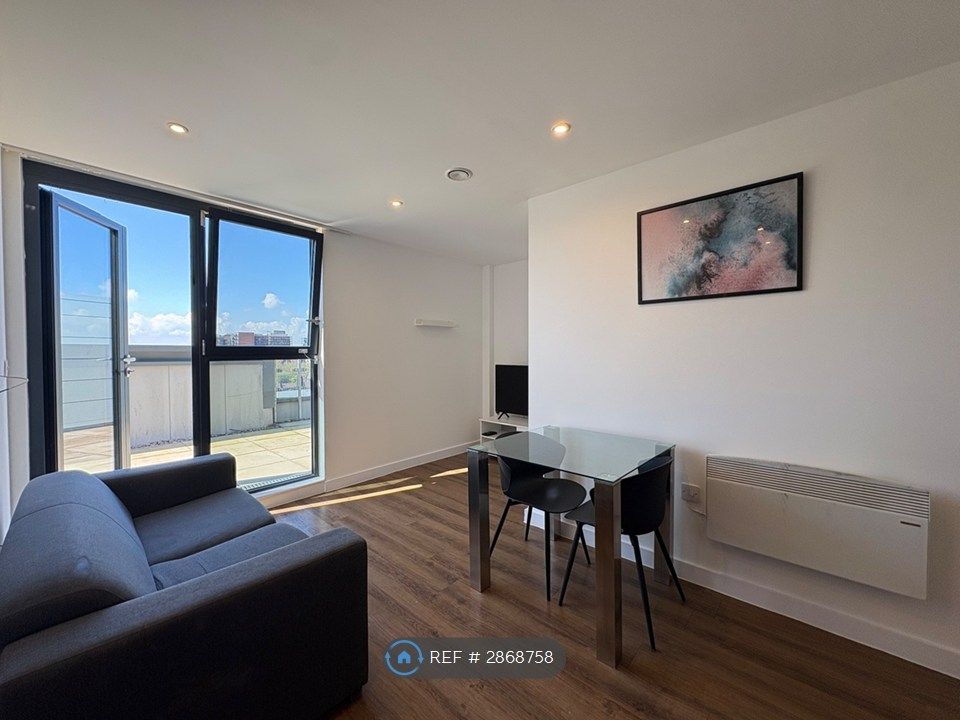Property photo 2 of 9