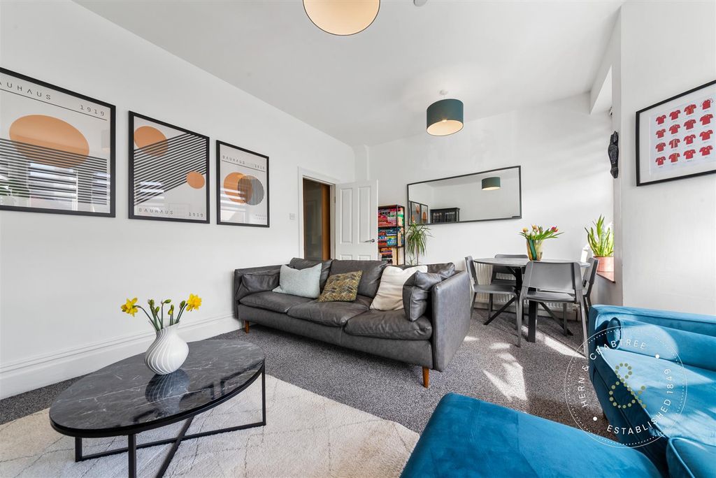 Additional image 6 of 2 bed flat for saleYork Street, Canton CF5