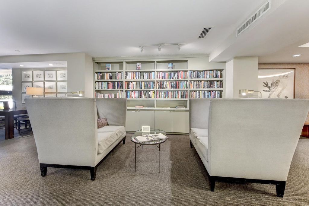 Property photo 3 of 21 <Alttext/>