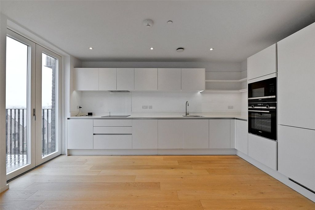 Property photo 2 of 10 Picture No. 09