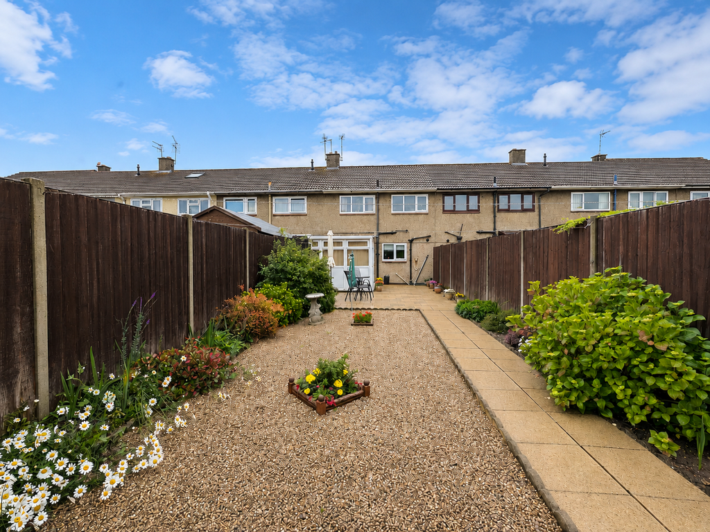 Property photo 2 of 16 Rear Garden